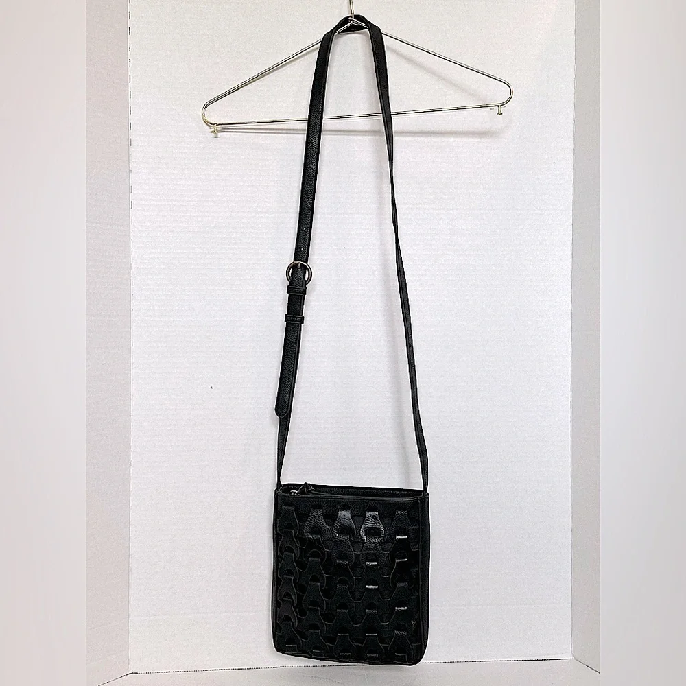 universal thread Sleek Black Leather like woven Crossbody Bag w/zipper